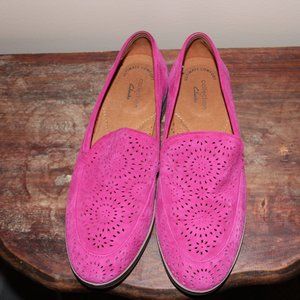 Clarks Women's Trish Calla Loafer - Hot Pink Suede
